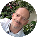 Avis de Klaus.e avec une note de 5 sur 5