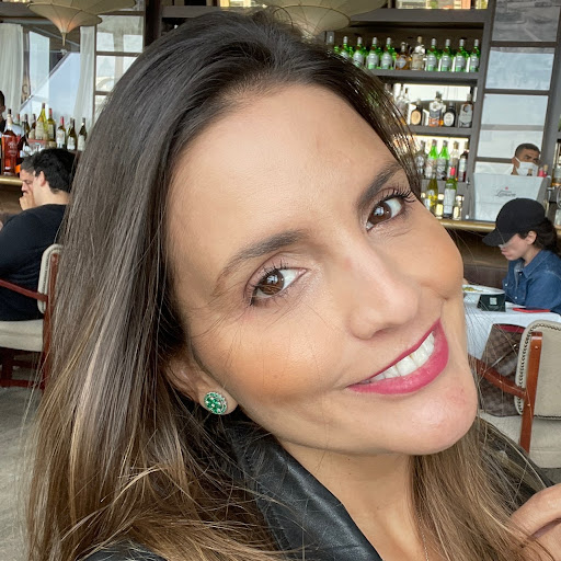 Vet Aline Guerreiro — foto 4