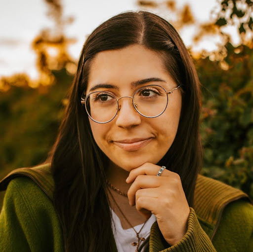 Photo of Victoria Vonapartis