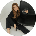 User profile - Emily Crawford.