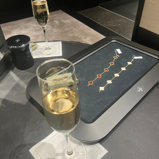 Bad Lounge