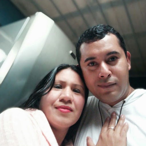 Luz Marina Lopez ampie
