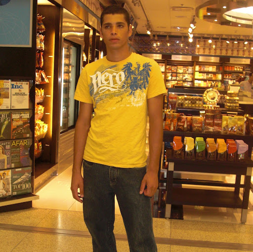 roniel niebla