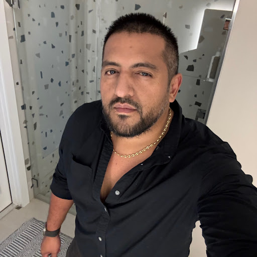 Genry Garcia