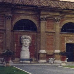Tia Pethouse — foto 5