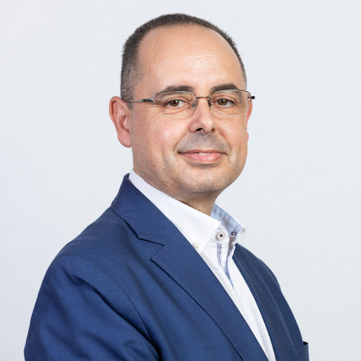 Javier Morales