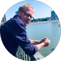Avis de Hans-Jürgen.e avec une note de 4 sur 5