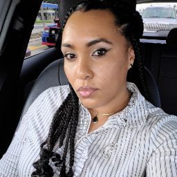 Nina D