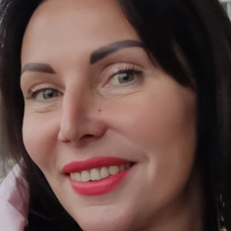 Олена Столярчук