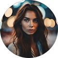 Alina L.