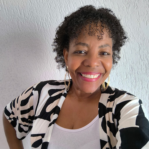 Dentista Dra Claudia Viola Porto — foto 5