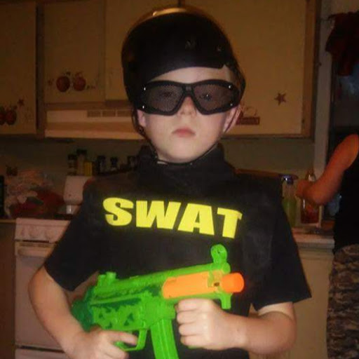 Landon EWING