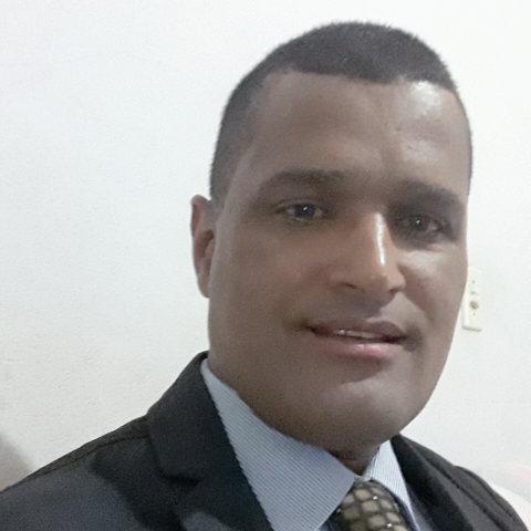 Alex Oliveira