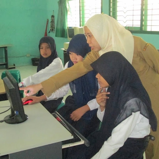 ardiana dyah profile icon