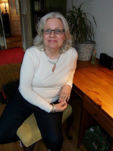 Jill Rowan