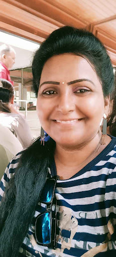 Dipti Shivnekar