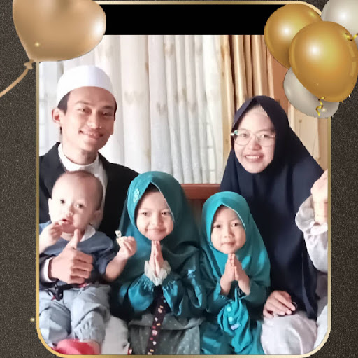 Alfi Fajriyani profile icon