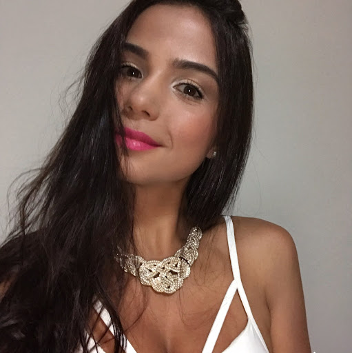 Thaís Neves picture