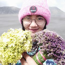 Agustineke Kusuma profile icon