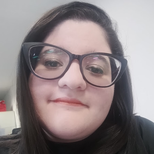 Carolinne Genn
