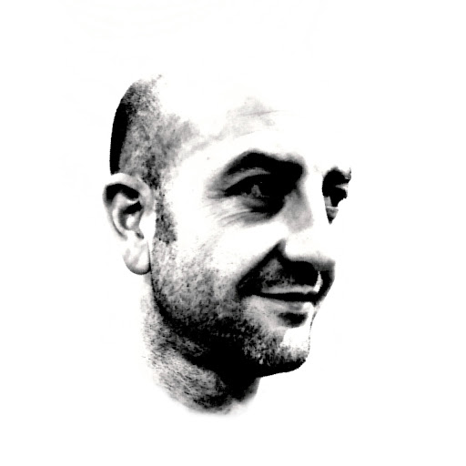 user-avatar