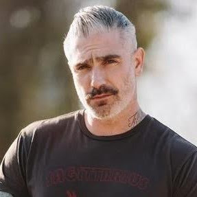 Writer: reservationsairlin