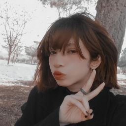 Lili S