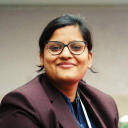 Dr Shivani Sharma