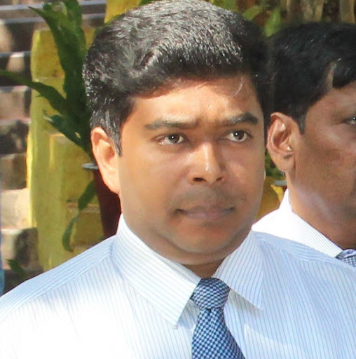 Dr Keshavamurthy R