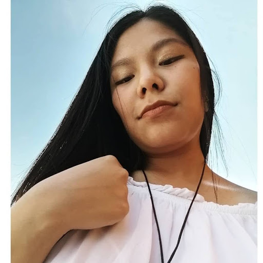 Julia Trinidad's avatar