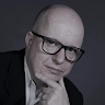 Writer: Bert-Oliver Boehmer