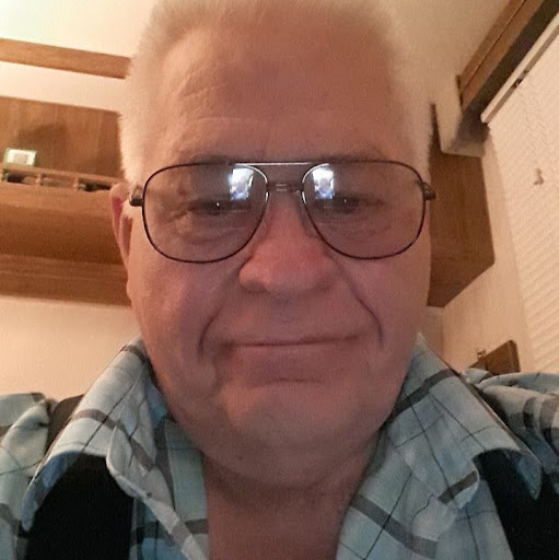 Bruce Wolfley