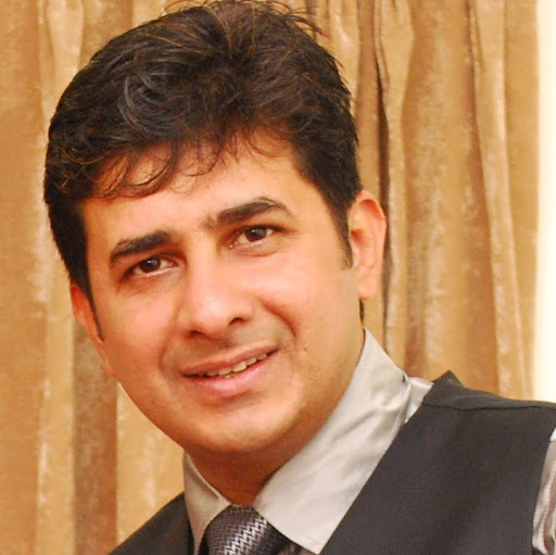 Dr Hemant Ahuja