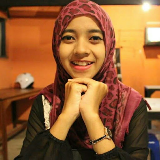Herlis Hikmatul Khasanah profile icon