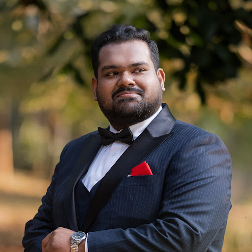 Nazavi HaQue EmOn