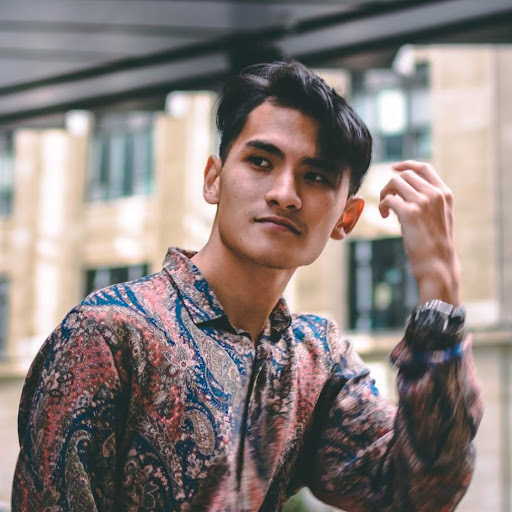 Timothy Lee