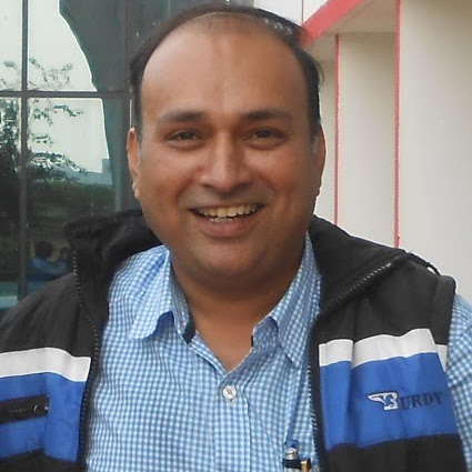 Dr Akash Saxena