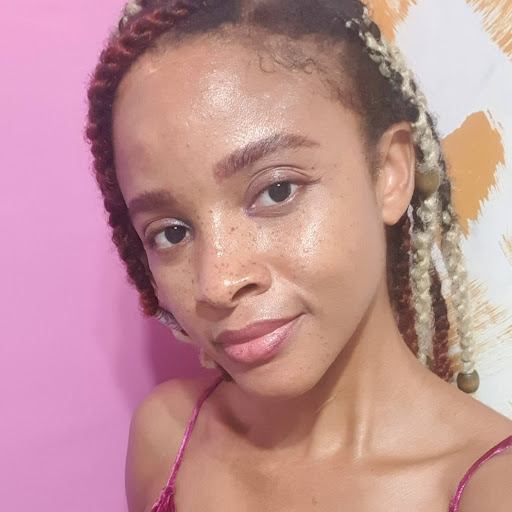 Chilé Fernandez's avatar