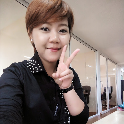 pathitta charoenmuang profile icon
