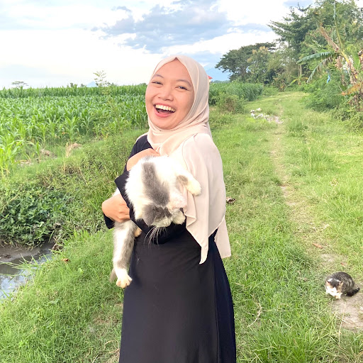 Efi Wulandari