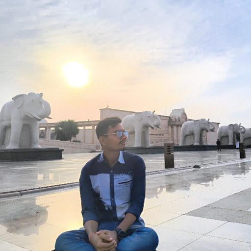 Ujjwal Bharadwaj's avatar