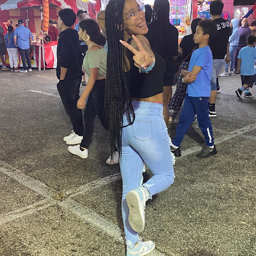 Yazz Vlogs