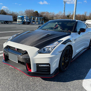 NISSAN GT-R R35