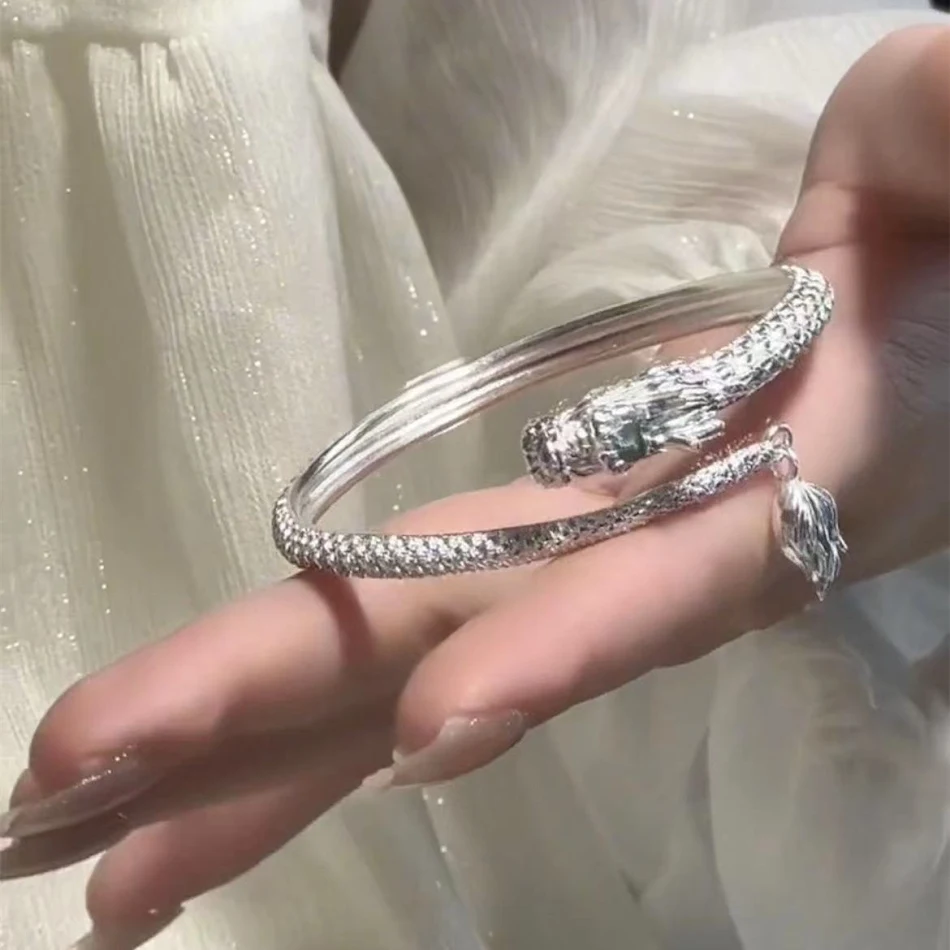 2024 Trendy Magische Draak Armband voor Koppels Chinese Stijl Zwaaiende Staart Relief Verstelbaar Heren Dames Populair.