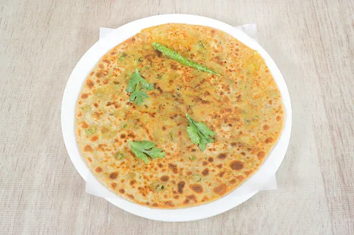 Aloo Pyaz Matar Paratha