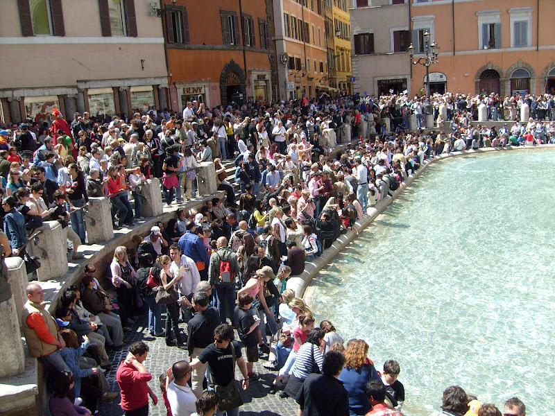 Fontana Di Trevi con il Pienone di cesare carusio