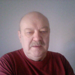 Роман Денека
