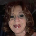 Pengguna: Aimee Summers