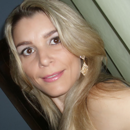 Elaine Cristina Macedo (Conduzido)
