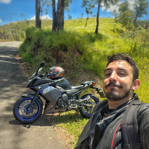 Michel Alves (Condutor)